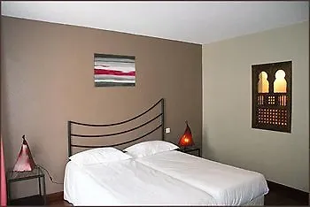 Hotel De La Gare Aix-les-Bains