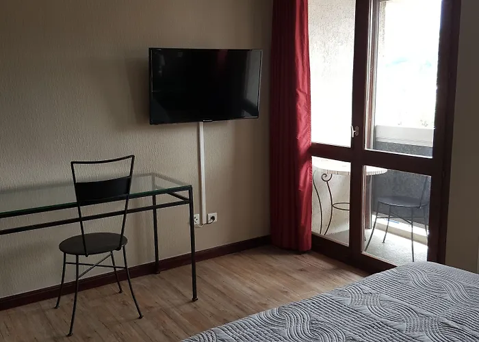 Szálloda De La Gare 2*