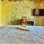 De La Gare Hotel