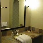 Hotel De La Gare 2*