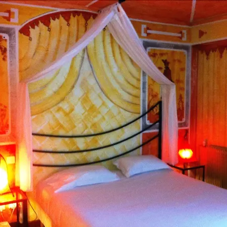 De La Gare Hotel